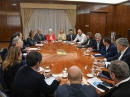 El Senado analiza la salud mental y busca avanzar en ascensos diplomáticos y acuerdos con fondos buitre