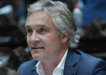 El PRO se prepara para las elecciones de 2027 con críticas hacia Adorni