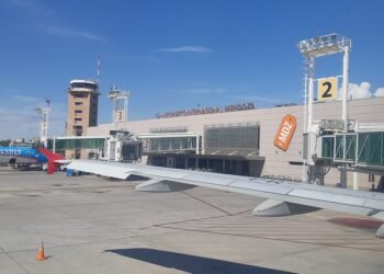 El Aeropuerto de Mendoza Implementa Tecnología para Mitigar Efectos del Viento en Vuelos