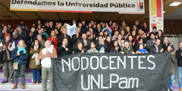 La Pampa: docentes denuncian insuficiencia en la inclusión frente a Ziliotto