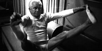Joseph Pilates y su método: “La buena condición física es el primer requisito para la felicidad”