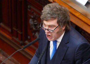 El anuncio de un Decreto de Necesidad y Urgencia (DNU) orientado a la política migratoria y el régimen de extranjeros suele reconfigurar el escenario político, jurídico y fiscal en Argentina.