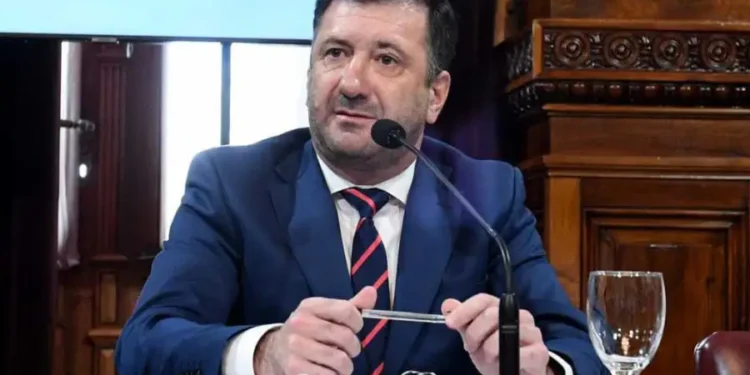 Piden dos años de prisión para el exsenador Kueider por tentativa de contrabando