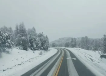 Alerta roja y naranja por frío extremo, nevadas y vientos para este 23 de julio: provincias en riesgo