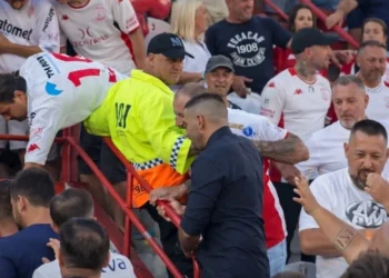 Imponen derecho de admisión a barras de San Lorenzo y Huracán tras enfrentamiento en el Mundial