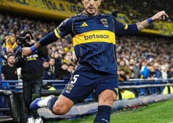 Paredes tras la clasificación a octavos de la Sudamericana: enfocado en mejorar y la presión competitiva