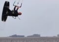 Trágico accidente de kitesurf en una laguna de Santa Fe: un hombre pierde la vida