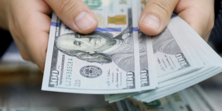 Dólar oficial al cierre del 27 de agosto: detalles y regulaciones recientes