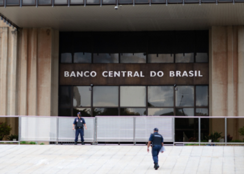 Reflejo de la situación económica: bancos de Brasil enfrentan récord de morosidad