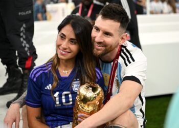 La reacción de Antonela Roccuzzo ante la emotiva carta de Lionel Messi a su padre