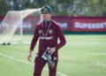 Fluminense anunció la salida de Luis Zubeldía como director técnico durante la serie de octavos de la Copa Libertadores
