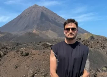 Un influencer brasileño complica a Fernando Cerimedo al denunciarlo por difamación