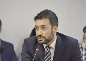 Insistencias del Gobierno tras la baja del capítulo de Tierras: la advertencia sobre inversiones