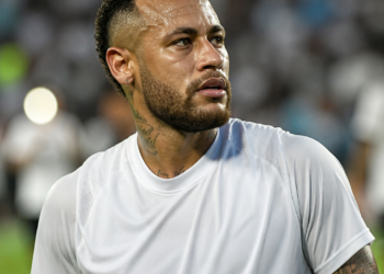 Santos logra habilitación para fichajes tras saldar deuda con Mónaco