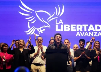 Guerra a las tasas municipales fantasma: el plan de La Libertad Avanza para frenar tributos sin prestaciones en Provincia
