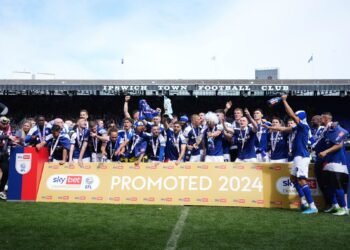 La sorpresa del mercado de transferencias: Ipswich Town, el recién ascendido a la Premier League que invirtió más que Barcelona y fichó a un campeón mundial