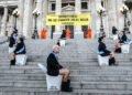 Greenpeace critica al Gobierno por la causa de 12 activistas imputados