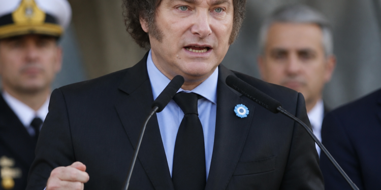 Milei refuerza el reclamo por la soberanía de Malvinas y anuncia medidas contra la explotación ilegal