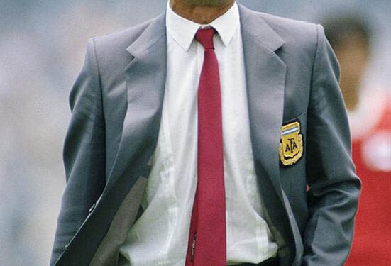 Se revela el tráiler del documental sobre la etapa de Carlos Bilardo en el Sevilla en los años 90
