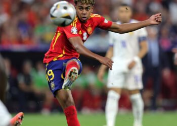 Lamine Yamal destacó con un gol que selló la victoria de España frente a República Checa